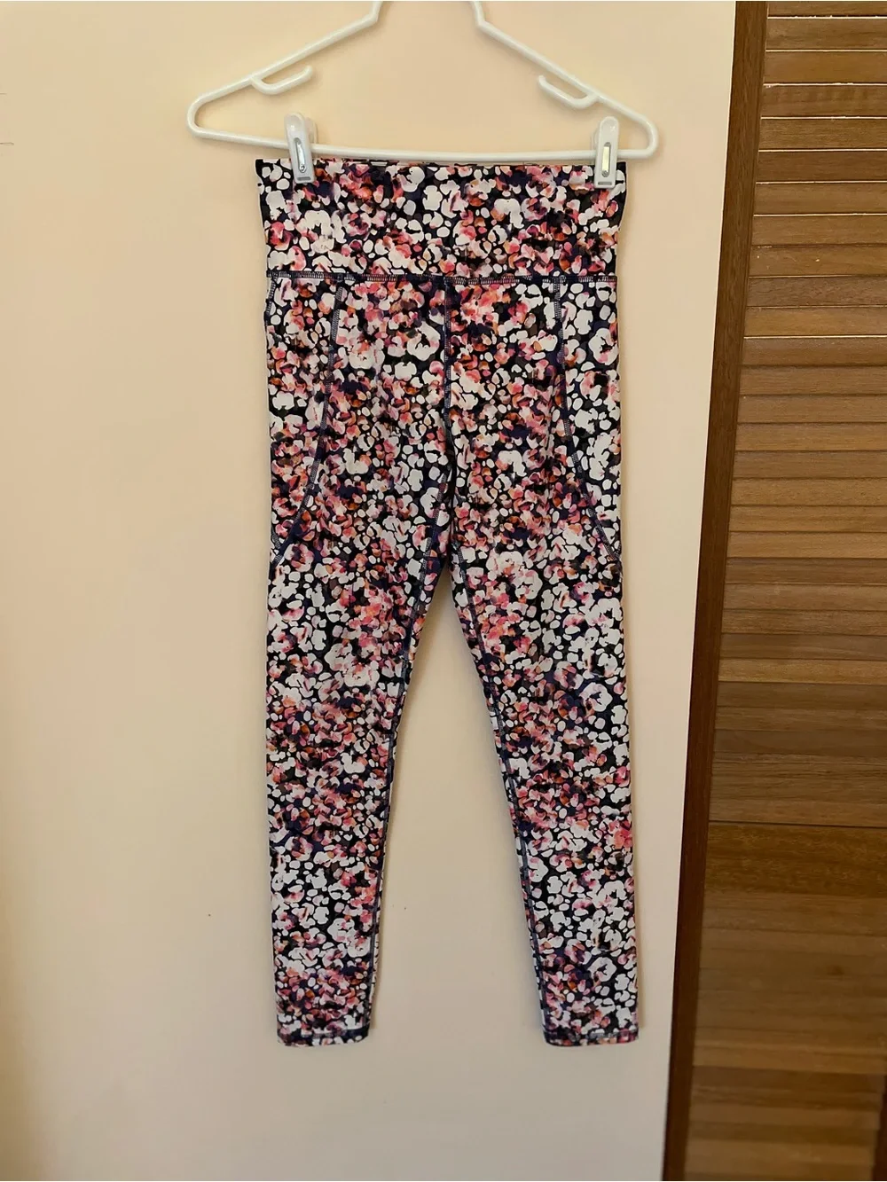 Old Navy Girls Leggings EUC.